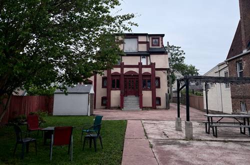 1631 N Monticello, Chicago, IL 60647