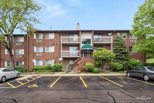 820 N Lakeside Unit 1C, Vernon Hills, IL 60061