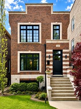 4444 N Winchester, Chicago, IL 60640