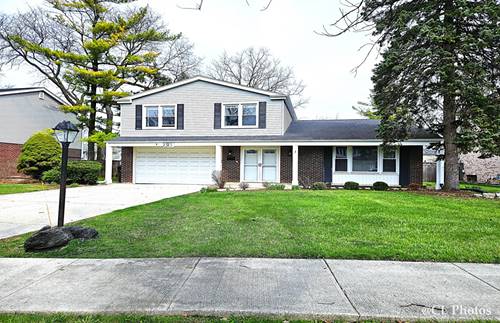 2313 Greenwood, Glenview, IL 60026
