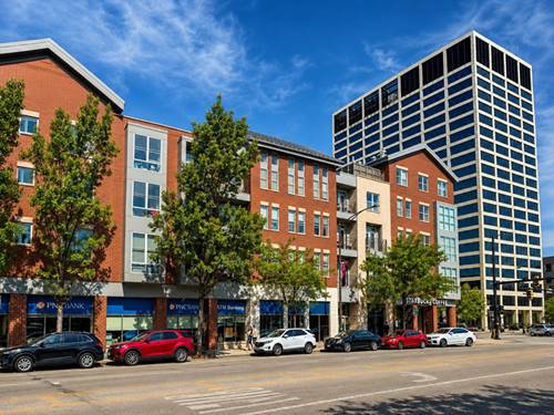3506 S State Unit 303, Chicago, IL 60609