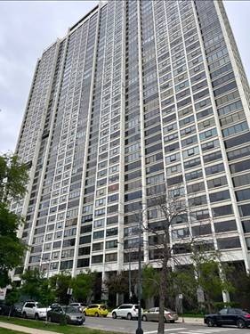 2800 N Lake Shore Unit 813, Chicago, IL 60657