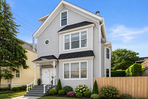 1549 W Barry Unit 2, Chicago, IL 60657