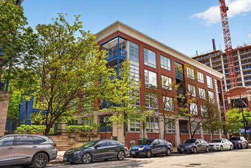 1151 W Washington Unit 106, Chicago, IL 60607