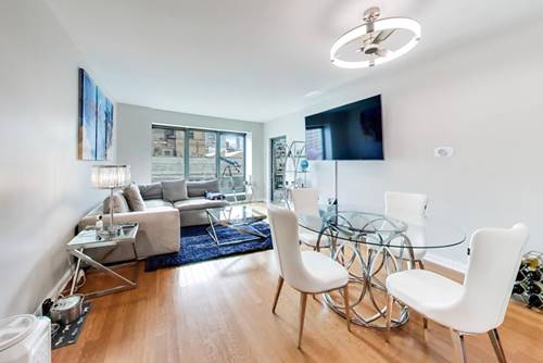 130 N Garland Unit 1906, Chicago, IL 60602