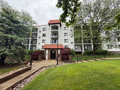 350 Plum Creek Unit 308, Wheeling, IL 60090