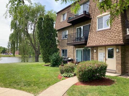 9481 Bay Colony Unit 2S, Des Plaines, IL 60016