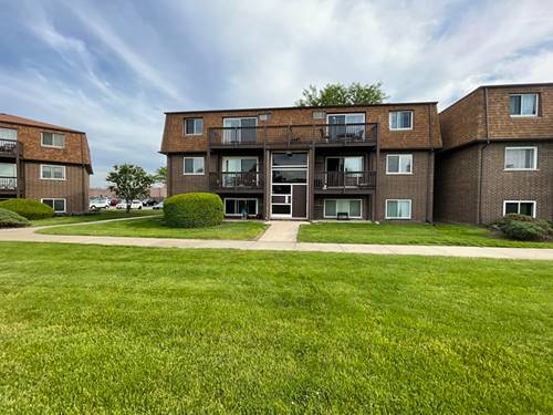 118 Boardwalk Unit 2E, Elk Grove Village, IL 60007