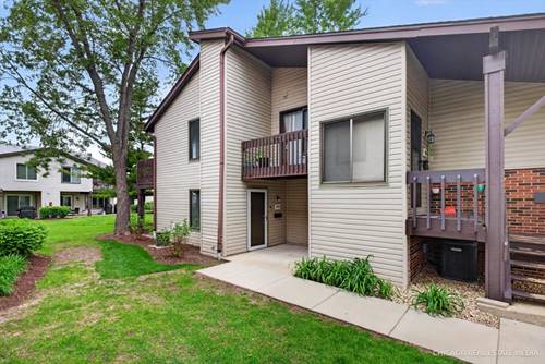 1326 Kingsbury Unit 6, Hanover Park, IL 60133