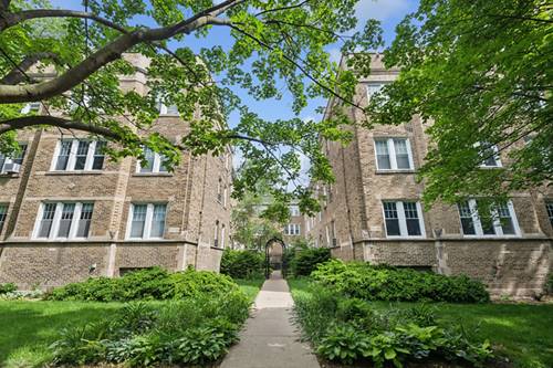 717 Reba Unit 2N, Evanston, IL 60202