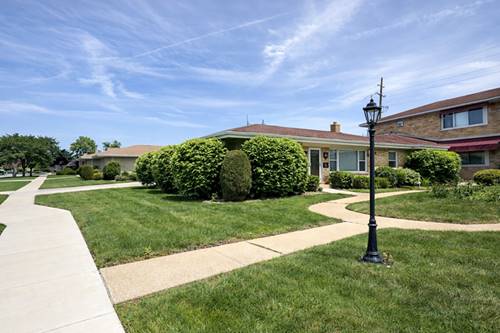 1547 Balmoral, Westchester, IL 60154