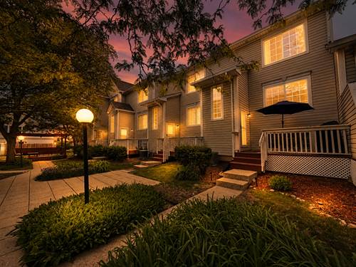 313 Peachtree, Bolingbrook, IL 60440