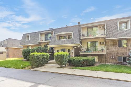 154 E Bailey Unit D, Naperville, IL 60565