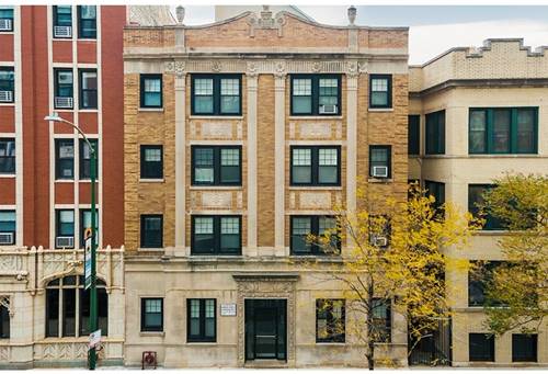 511 W Belmont Unit 46, Chicago, IL 60657