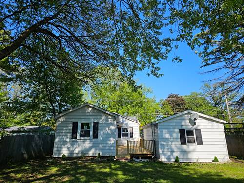 3015 Ezekiel, Zion, IL 60099