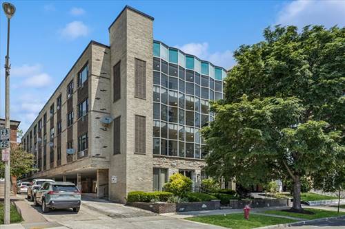 938 North Unit 201, Oak Park, IL 60301