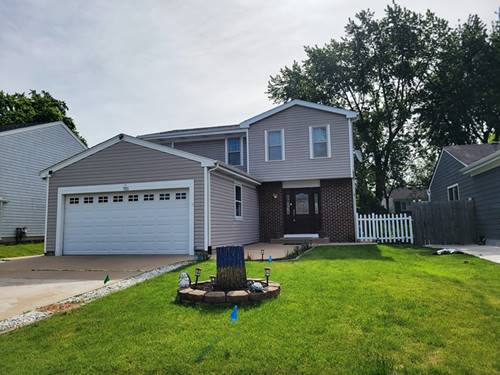755 Rodenburg, Roselle, IL 60172