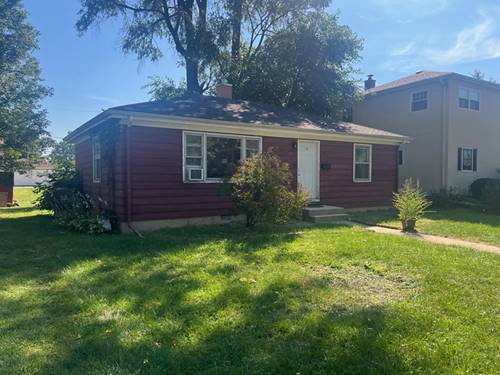 930 N Loomis, Naperville, IL 60563