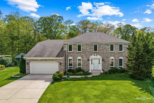 45 Briargate, Sugar Grove, IL 60554