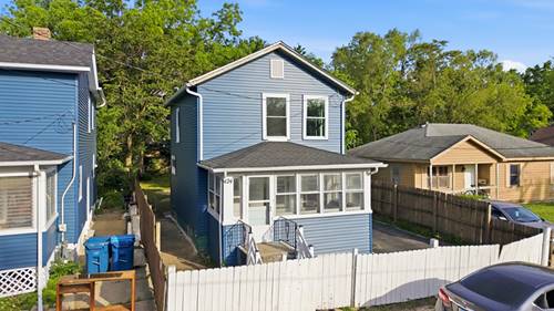424 Titsworth, Aurora, IL 60505