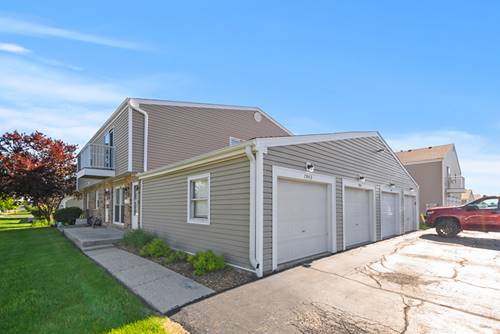 7941 163rd Unit 26, Tinley Park, IL 60477
