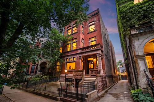 560 W Arlington, Chicago, IL 60614