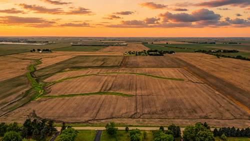0000 19th, Ottawa, IL 61350
