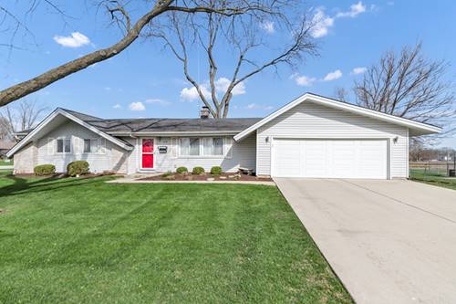 319 S Braintree, Schaumburg, IL 60193