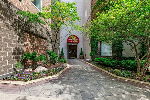 40 E 9th Unit 1804, Chicago, IL 60605