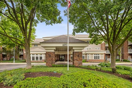 605 Barrington Unit 332, East Dundee, IL 60118
