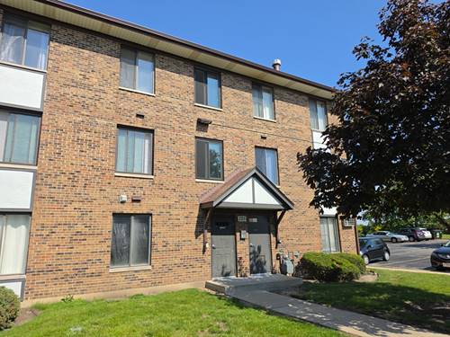 225 Gregory Unit 10, Aurora, IL 60504