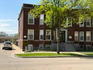 2833 W Walnut, Chicago, IL 60612