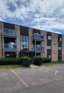 668 Pinecrest Unit 204, Prospect Heights, IL 60070