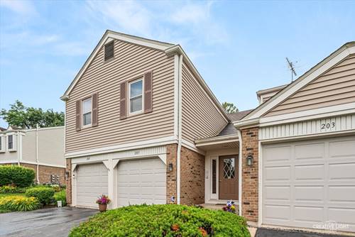 205 Millington Unit 205, St. Charles, IL 60174