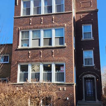 7067 N Ridge Unit 3, Chicago, IL 60645