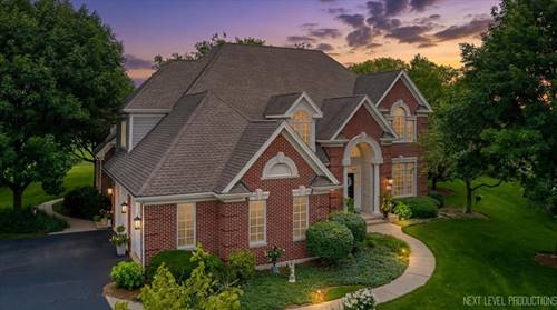 955 Harbor Town, Geneva, IL 60134