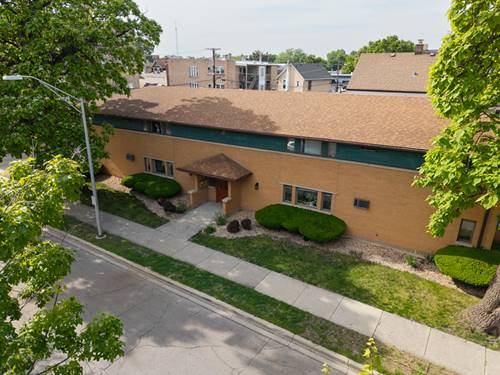 7525 Adams Unit 2W, Forest Park, IL 60130