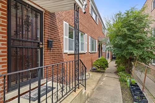1727 W Estes Unit C, Chicago, IL 60626