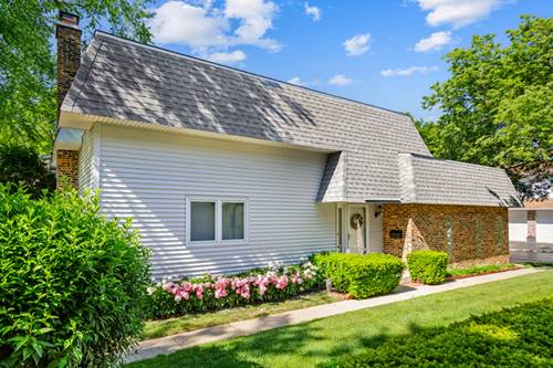 223 Pin Oak Unit 223, Wilmette, IL 60091