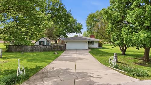 11N802 Win Haven, Elgin, IL 60124