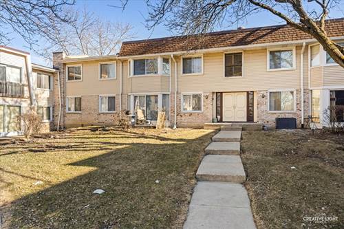 2928 Roberts Unit 8, Woodridge, IL 60517
