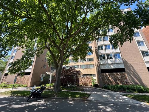 151 N Kenilworth Unit 4G, Oak Park, IL 60301