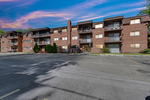 18555 Hickory Unit 24, Lansing, IL 60438