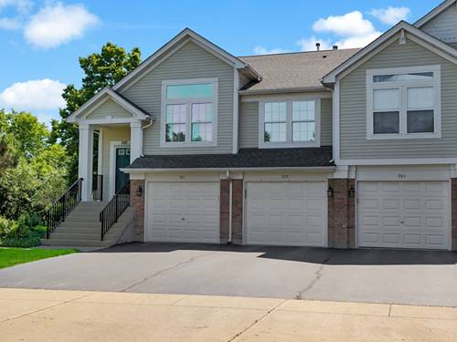 979 Huntington Unit 979, Elk Grove Village, IL 60007