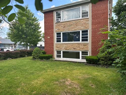 701 S La Grange, La Grange, IL 60525