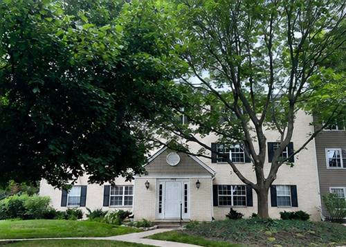 142 E Winchester Unit C, Libertyville, IL 60048