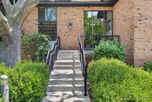 4 Oak Creek Unit 2507, Buffalo Grove, IL 60089