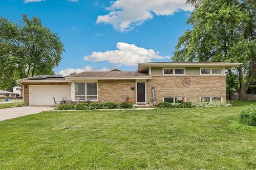 1104 New Haven, Aurora, IL 60506