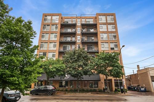 1572 Maple Unit 404, Evanston, IL 60201