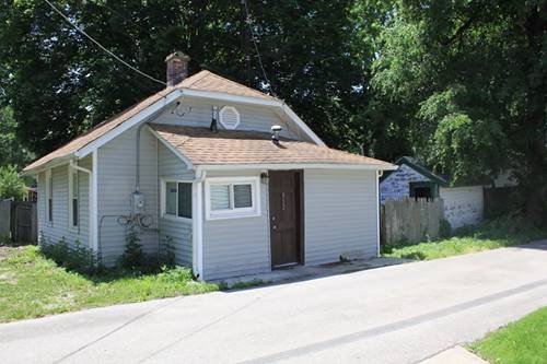 812 E Benton, Morris, IL 60450